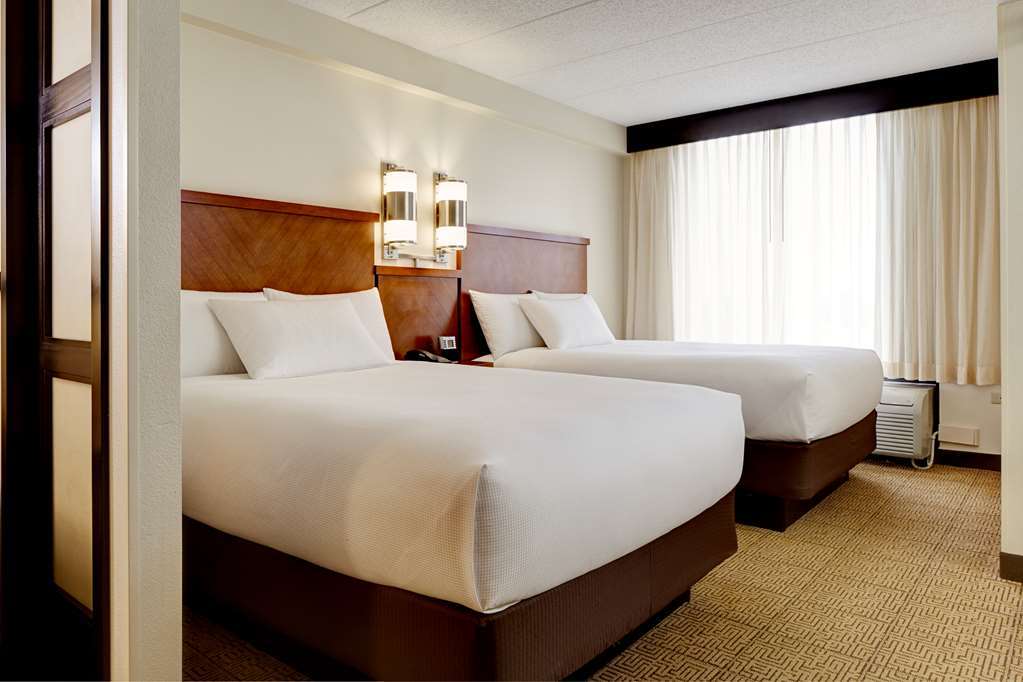Hyatt Place Bentonville Rogers Room photo