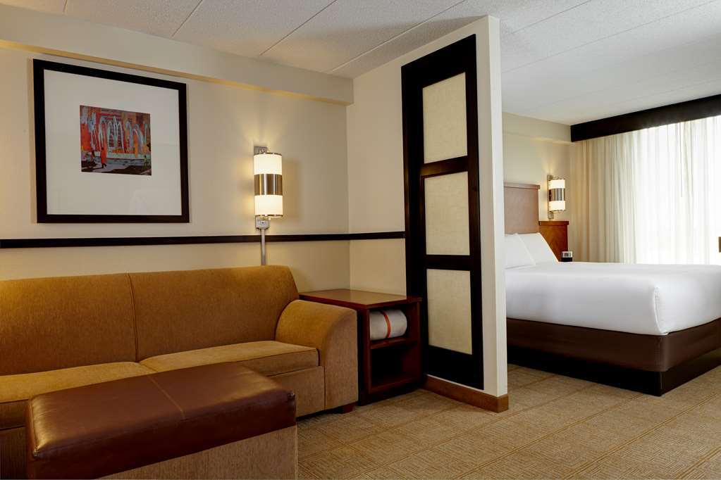 Hyatt Place Bentonville Rogers Room photo